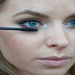 Tips for Perfecting Mascara Eyes4